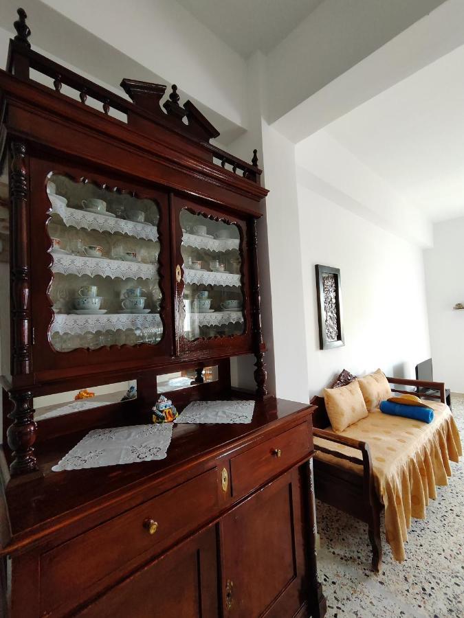 פריסה Oasis Apartments מראה חיצוני תמונה
