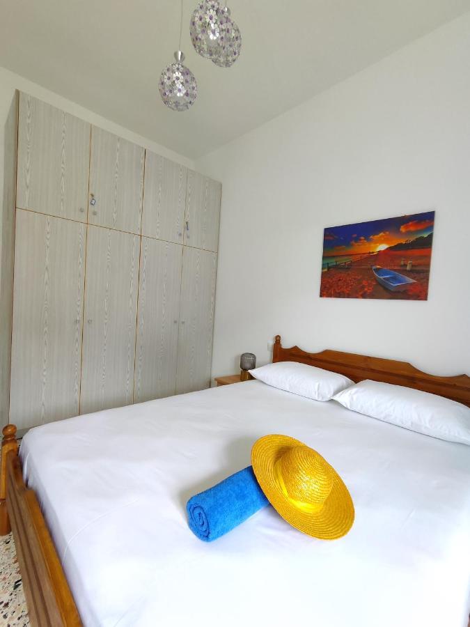פריסה Oasis Apartments מראה חיצוני תמונה