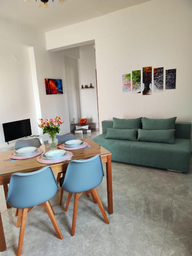 פריסה Oasis Apartments מראה חיצוני תמונה