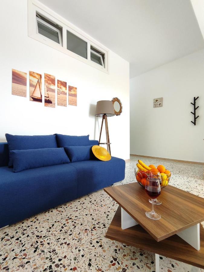 פריסה Oasis Apartments מראה חיצוני תמונה